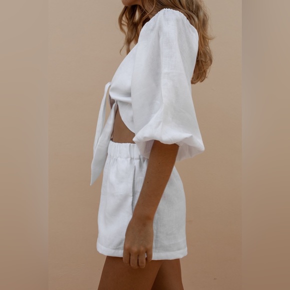 NWT Linenstyle White Set. - Picture 2 of 3